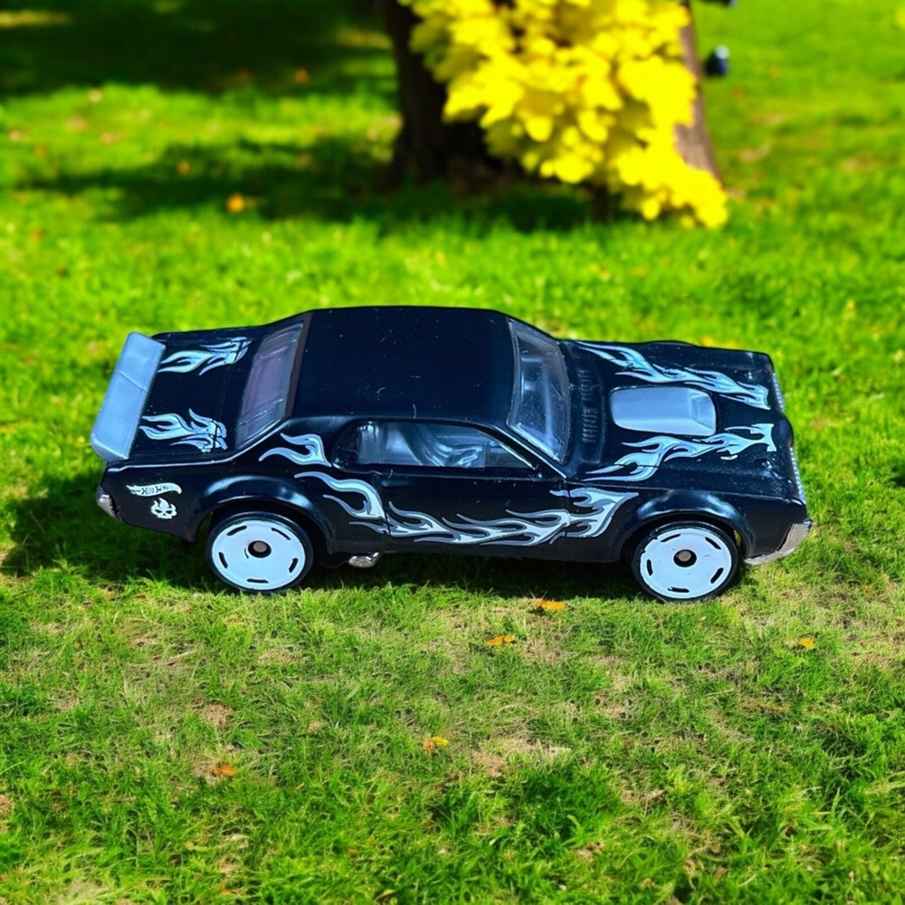 1968 Hot Wheels Mecury Cougar Diecast Black And White